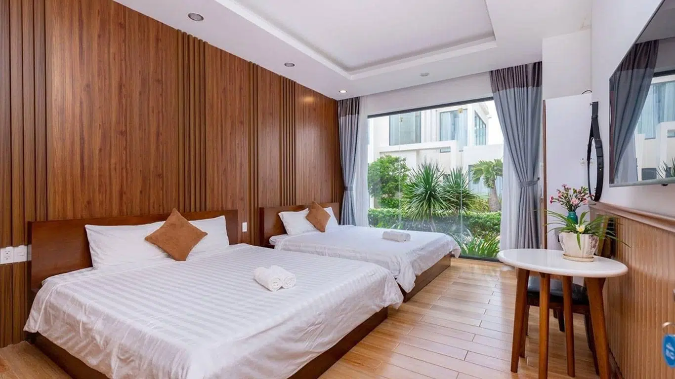 ung dung tam nhua op tuong nano hinh1