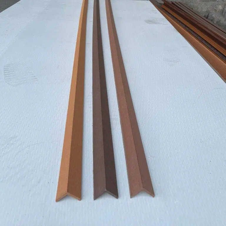 nep san go nhua ngoai troi hinh3